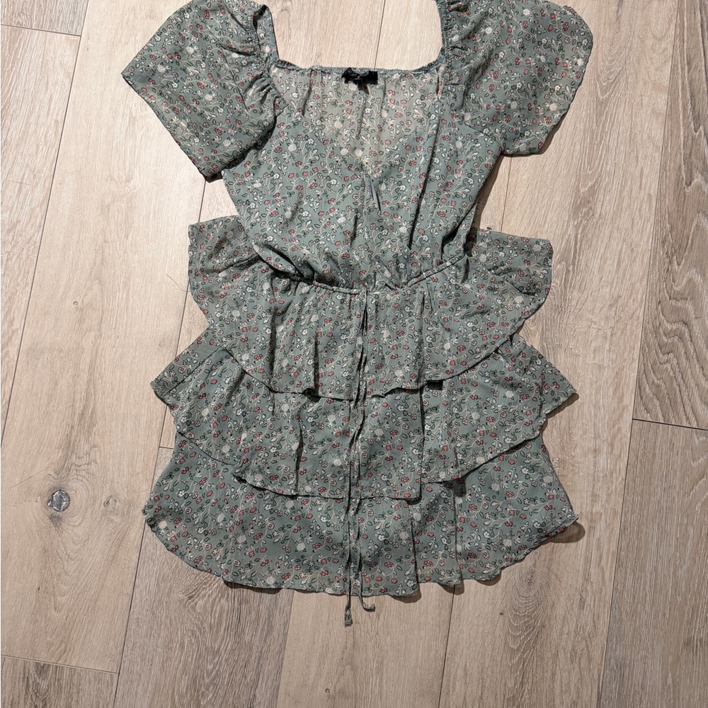 Trixxi Green Floral‎ Mini Dress